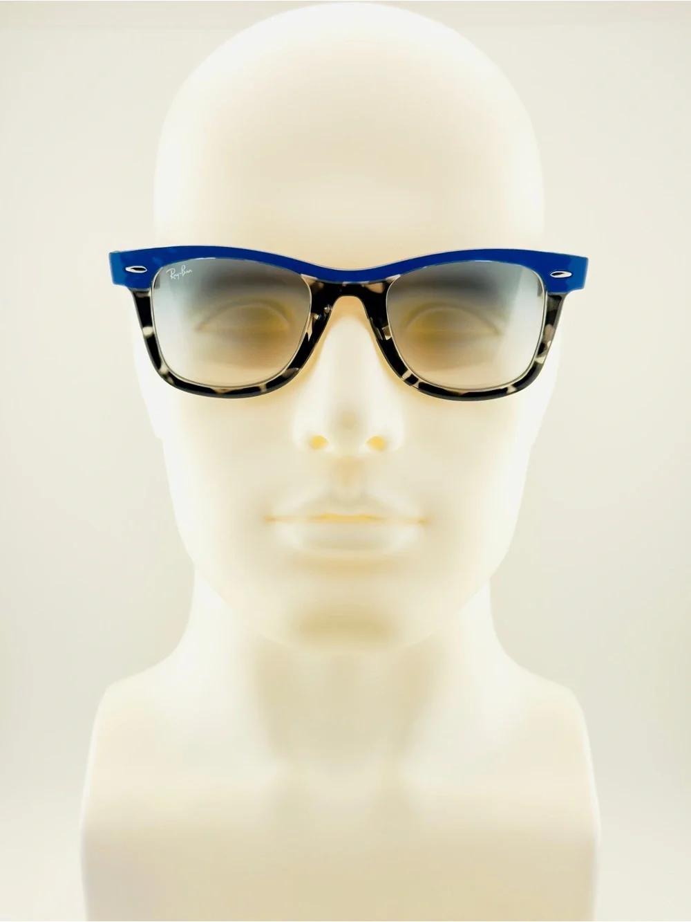 Ray-Ban Sunglasses RB2240 Wayfarer Street Polished blue Havana Frame Blue Lenses
